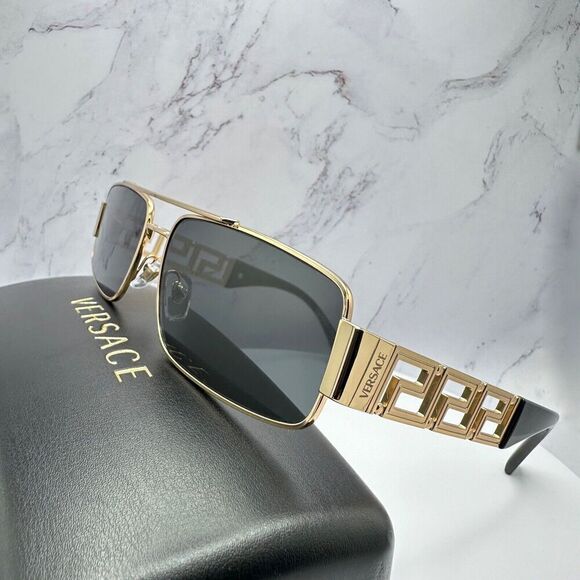 Versace Sunglasses Gold Rectangle Metal Logo Black Retro Italy 100% Authentic - Picture 6 of 16